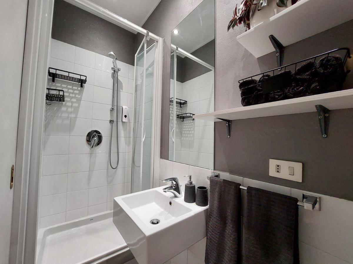 Garibaldi Station - L' Isola Che C'E Apartment - 12 Mins To Rho Fiera Milano المظهر الخارجي الصورة