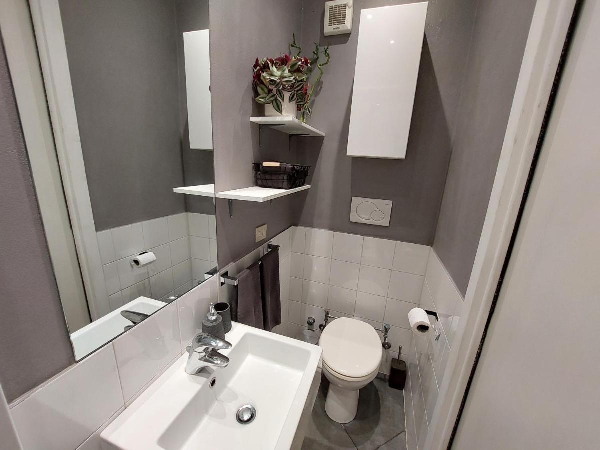Garibaldi Station - L' Isola Che C'E Apartment - 12 Mins To Rho Fiera Milano المظهر الخارجي الصورة
